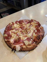 Hawaiian Pizza